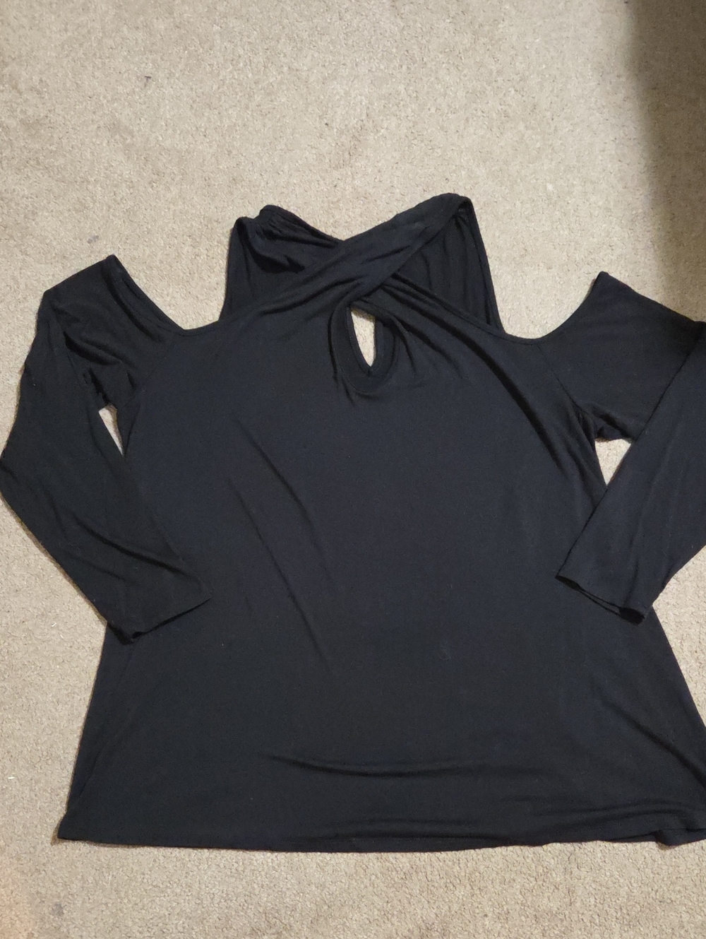 Maurices Black Long Sleeve Cold-Shoulder Top